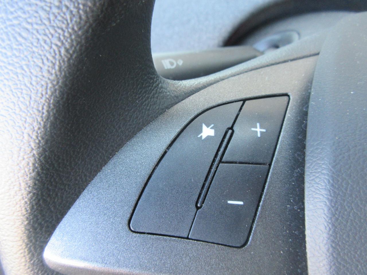 Lancia Ypsilon 1.0 FireFly 5 porte S&S Hybrid Ecochic Silver