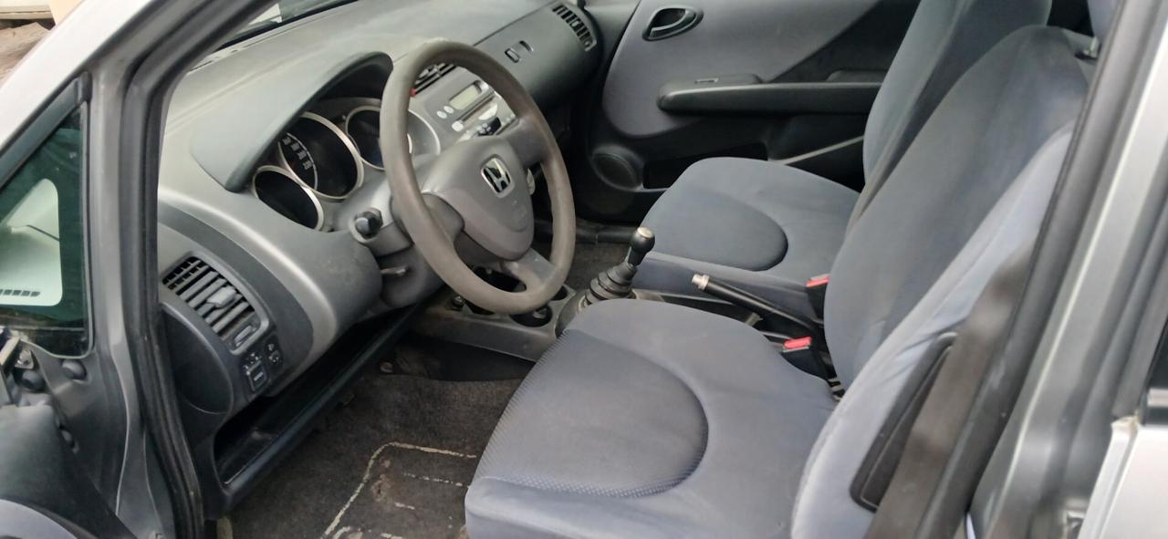 Honda Jazz 1.2 i- neopatentati