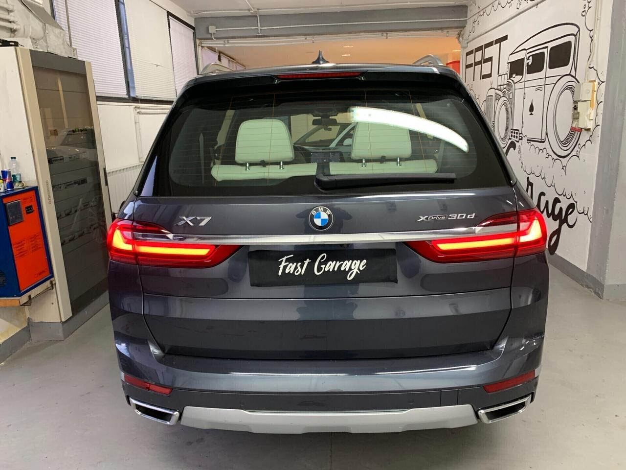 Bmw X7 xDrive30d 6 posti iva expo