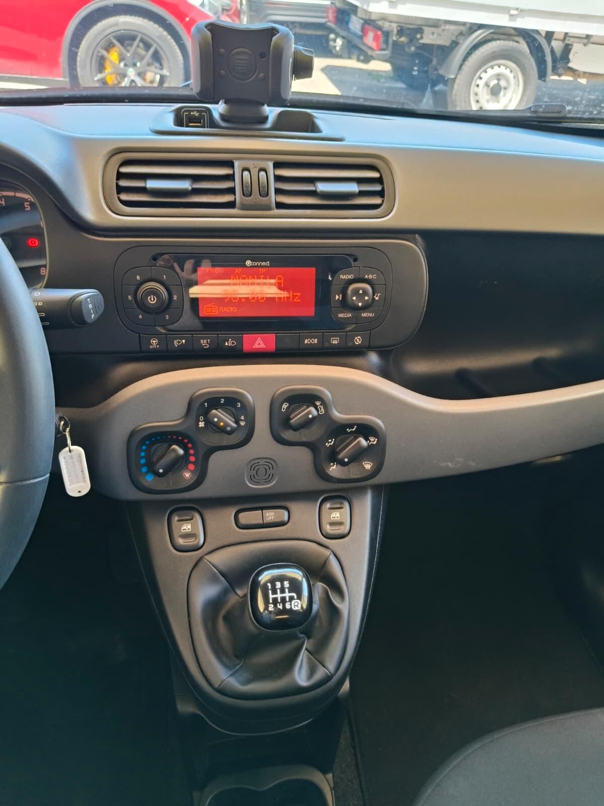 Fiat Panda 1.0 FireFly S&S Hybrid City Cross PREZZO REALE