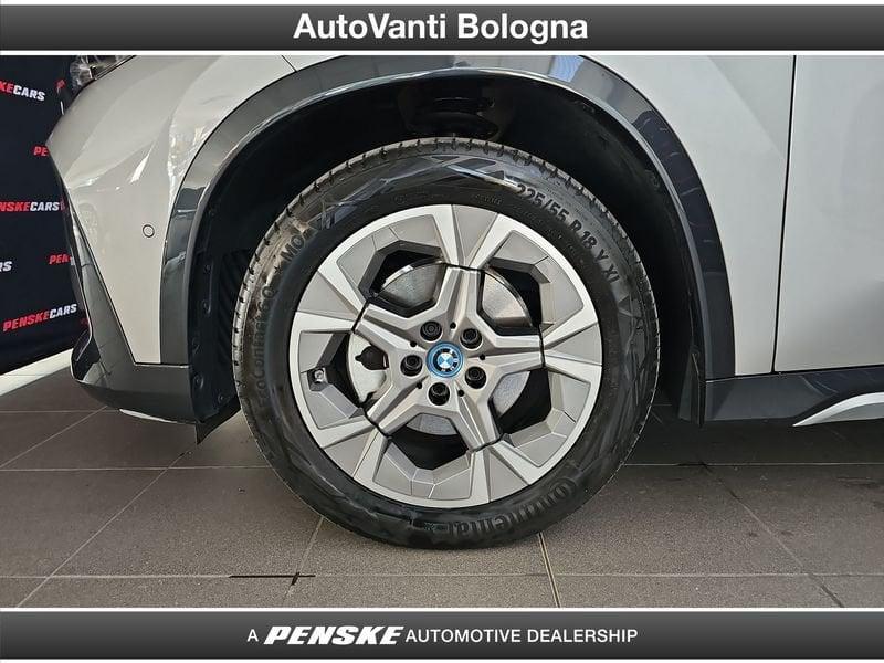 BMW iX1 eDrive 20 X-Line