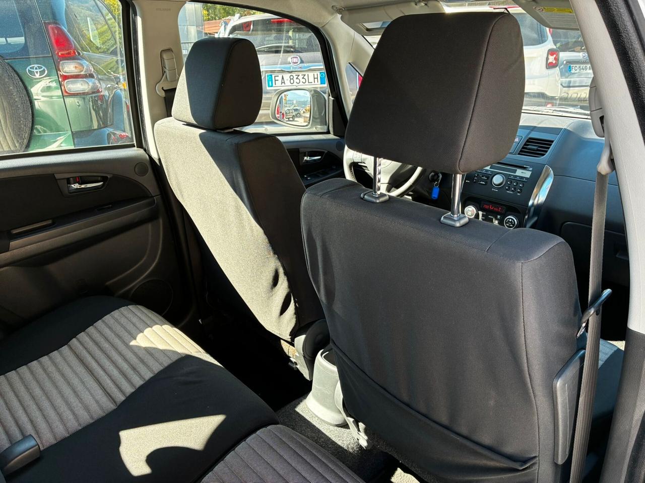 FIAT SEDICI 4x4 2.0MJT 135CV EURO5 6M - NEOPATENTATI