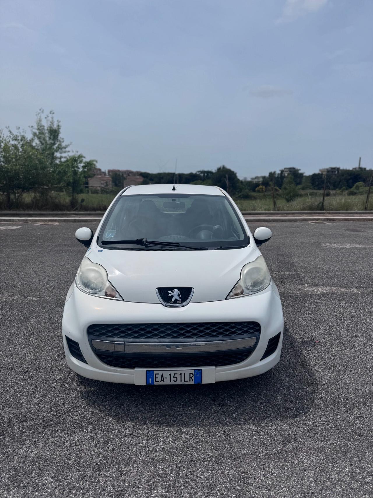 Peugeot 107 1.0 68CV 5p. AUTOMATICA