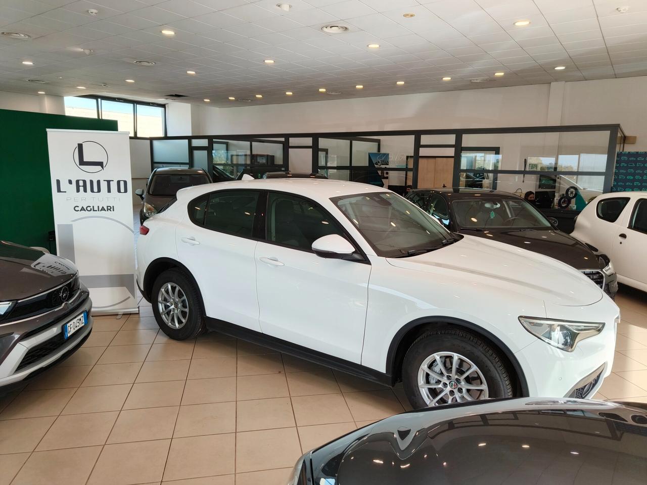 Alfa Romeo Stelvio 2.2 Turbodiesel 160 CV AT8 RWD Business