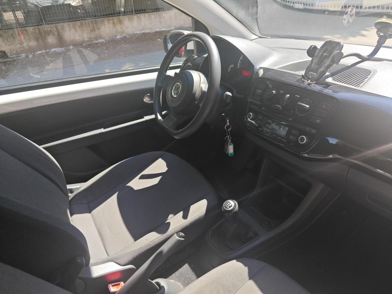 Volkswagen up! 1.0 75 CV 3p. high