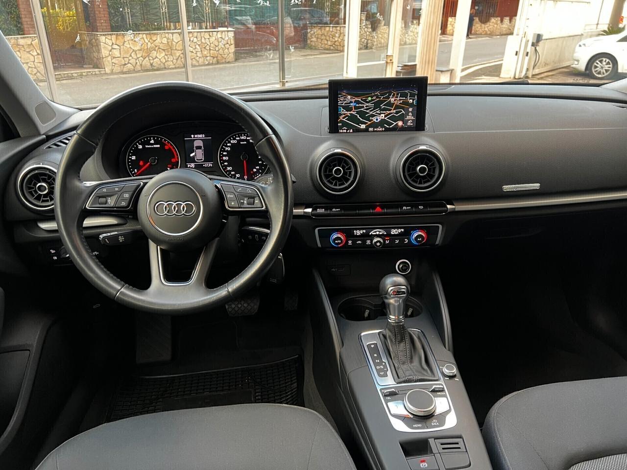 Audi A3 SPB 30 TDI S Tronic- 2019-NAVI