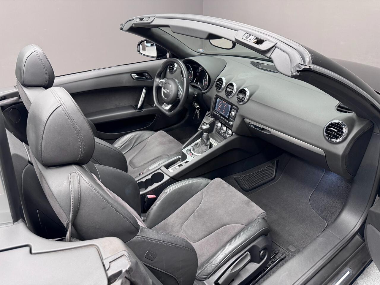 Audi TT Roadster 1.8 TFSI Advanced plus