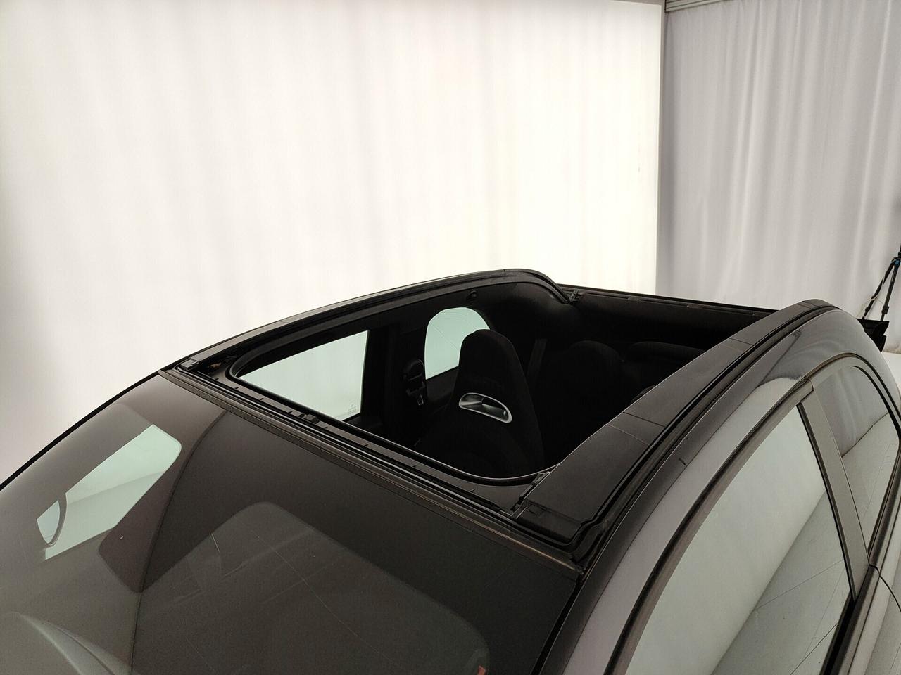 Abarth 595 C 1.4 Turbo T-Jet 165 CV