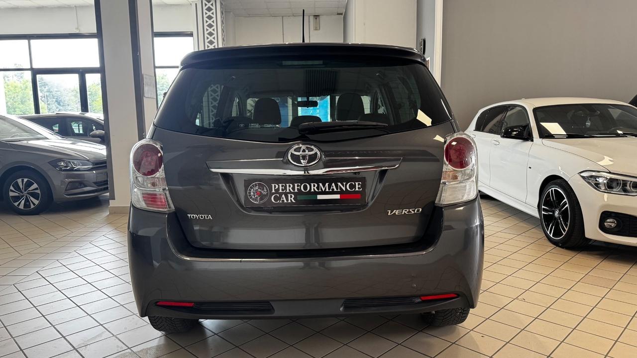 Toyota Verso 1.6 D-4D Style 7 posti