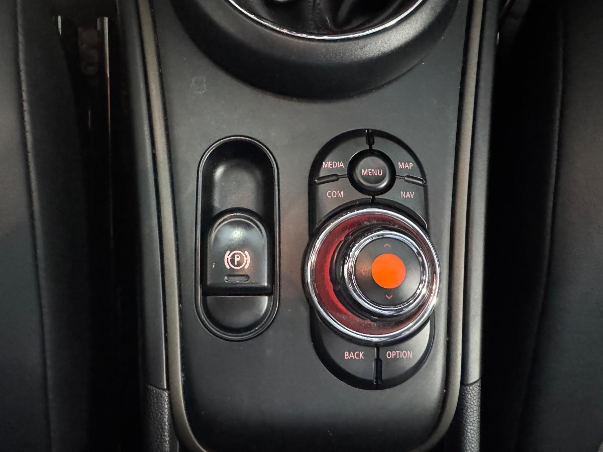 MINI COUNTRYMAN Cooper D Hype aut. TETTO/ NAVI/ LED