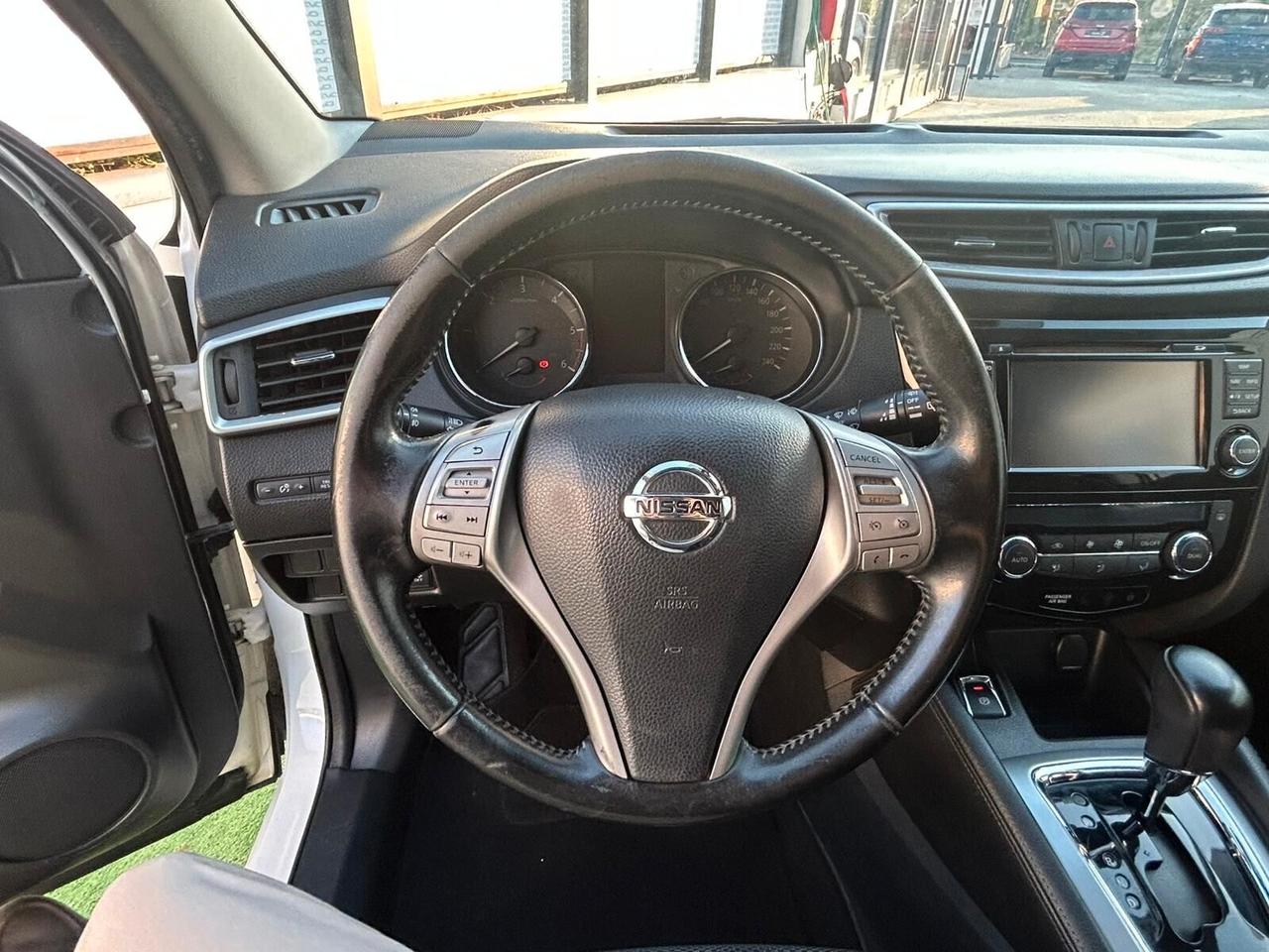 Nissan Qashqai 1.6 dCi N-Connecta 2WD 130cv xtronic E6