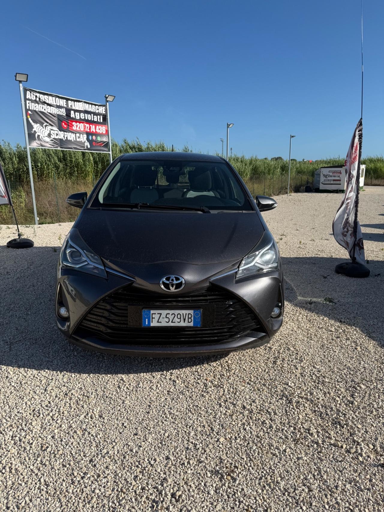 Toyota Yaris 1.0 72 CV 5 porte Active