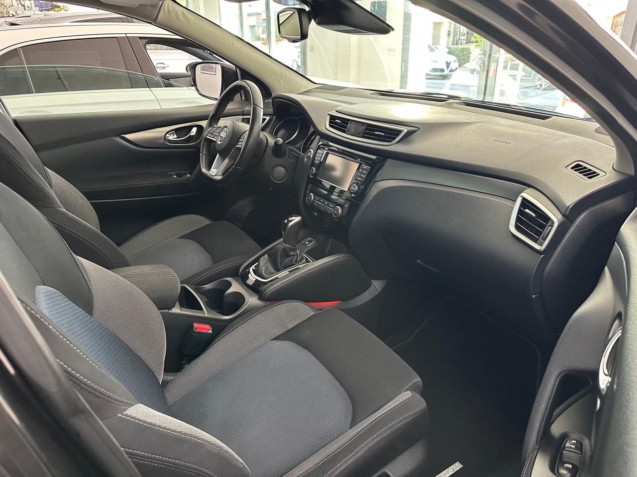 Nissan Qashqai 1.6 dCi 2WD N-Connecta