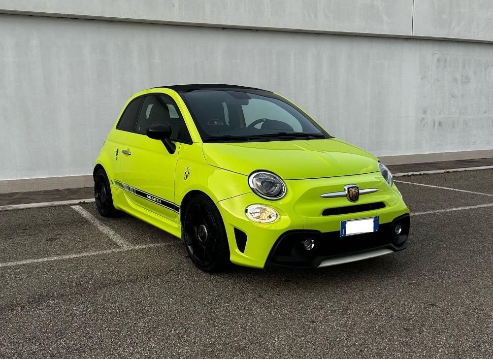 Abarth 595 C 1.4 Turbo T-Jet 165 CV Scorpioneoro