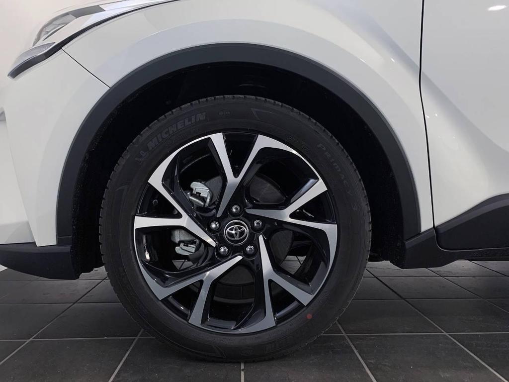 Toyota C-HR 2.0 Hybrid More Business E-CVT