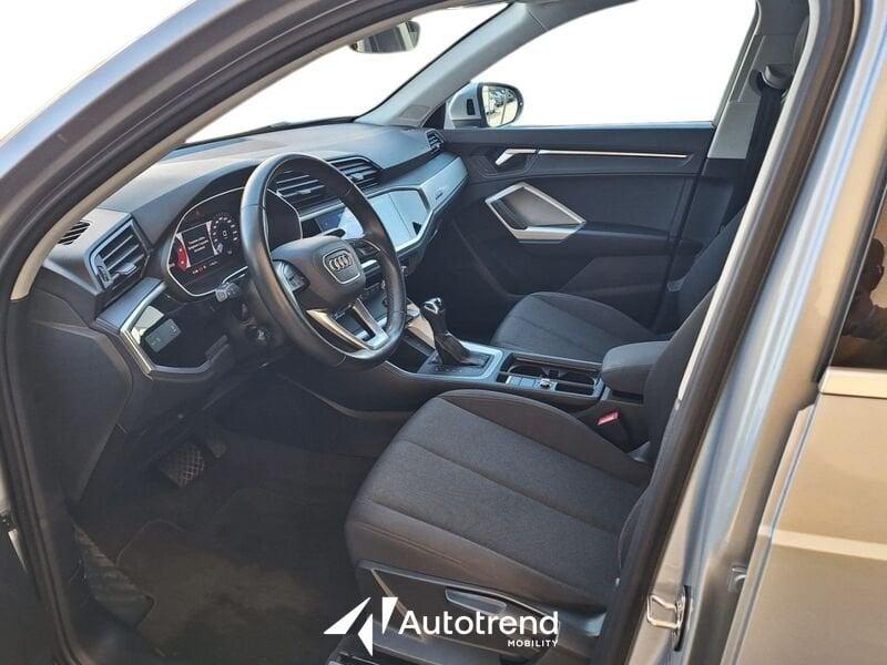 Audi Q3 35 TDI 150 CV Quattro Automatica S tronic Business Advanced