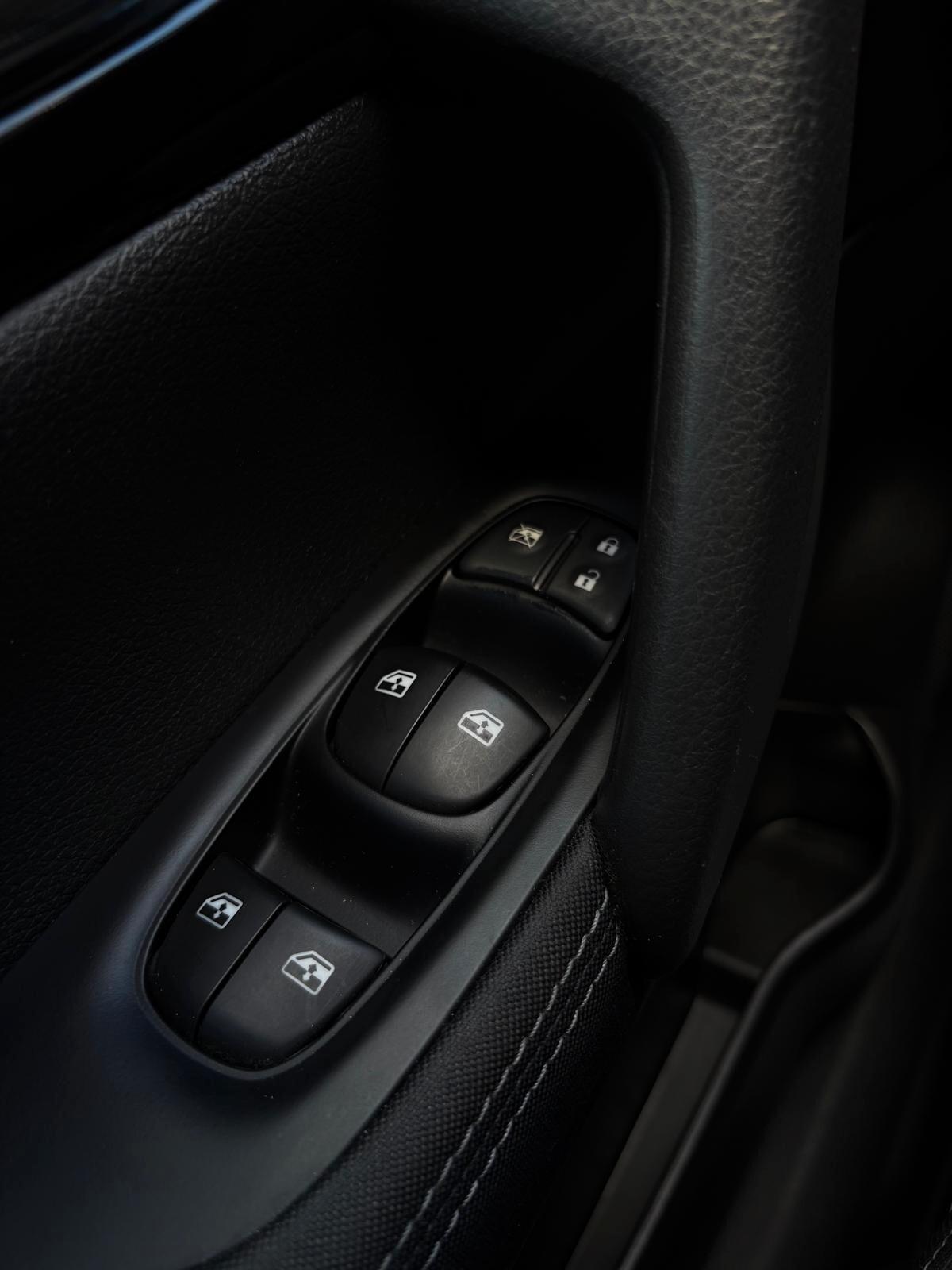 Nissan Qashqai 1.5 dCi 115 CV Business Black Friday