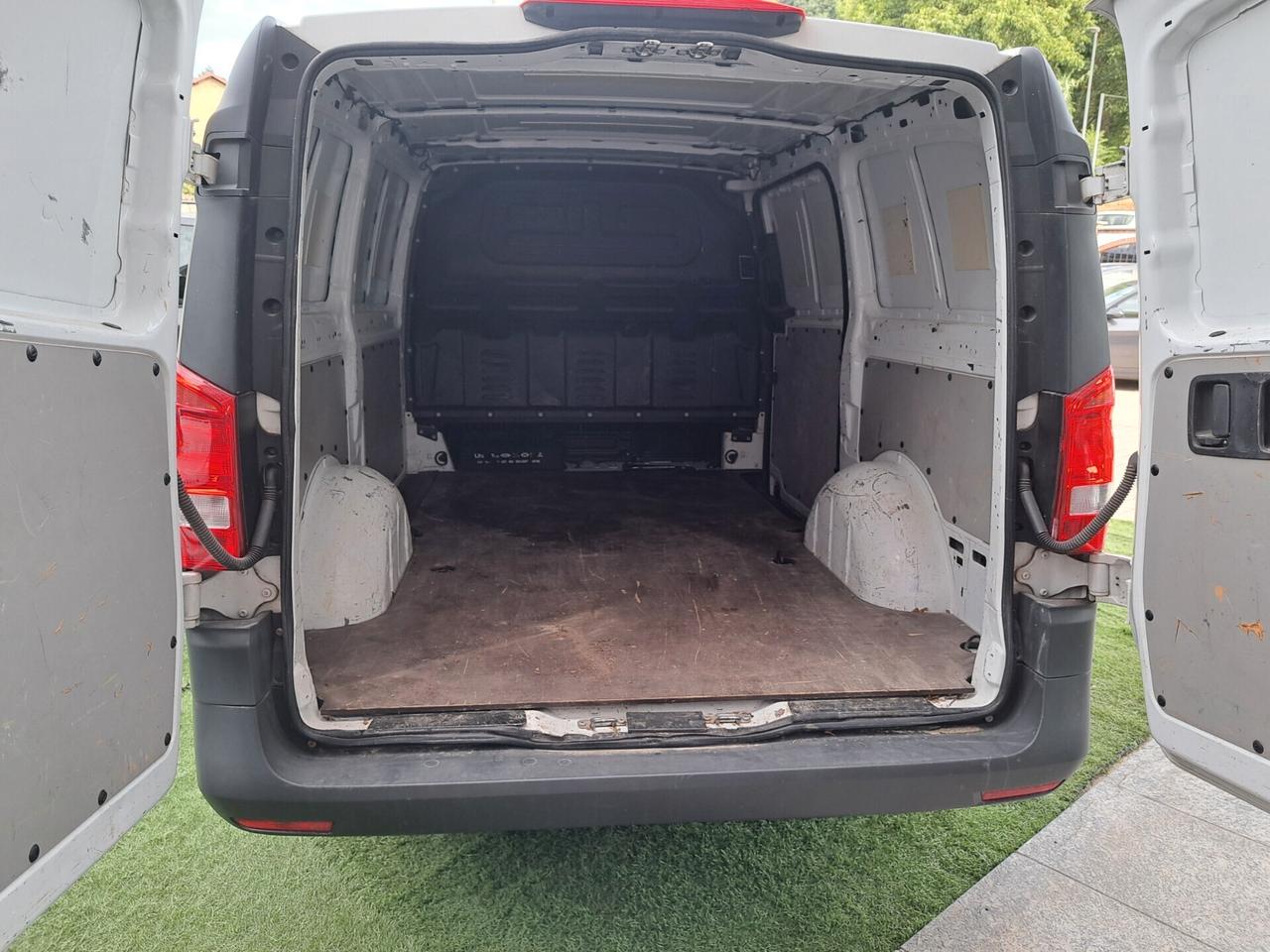 Mercedes-benz Vito 1.6 111 CDI / 114CV / OK NEOPATENTATI