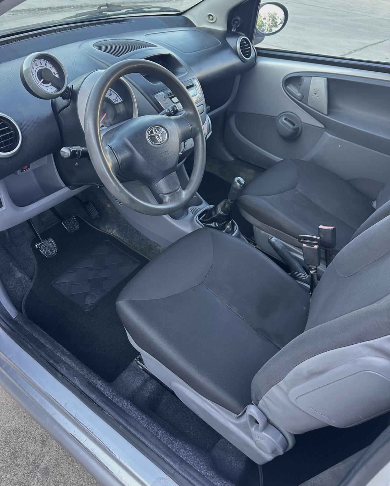 Toyota Aygo 1.0 Benz VVT-i68cv 3 porte Sol