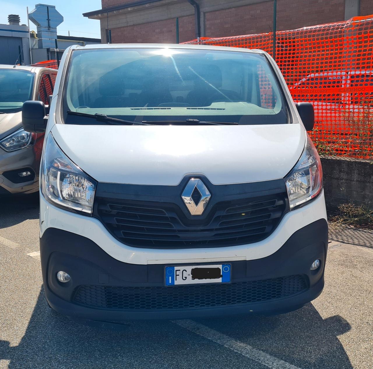 Renault Trafic T27 1600 Dci 145cv PC/TN