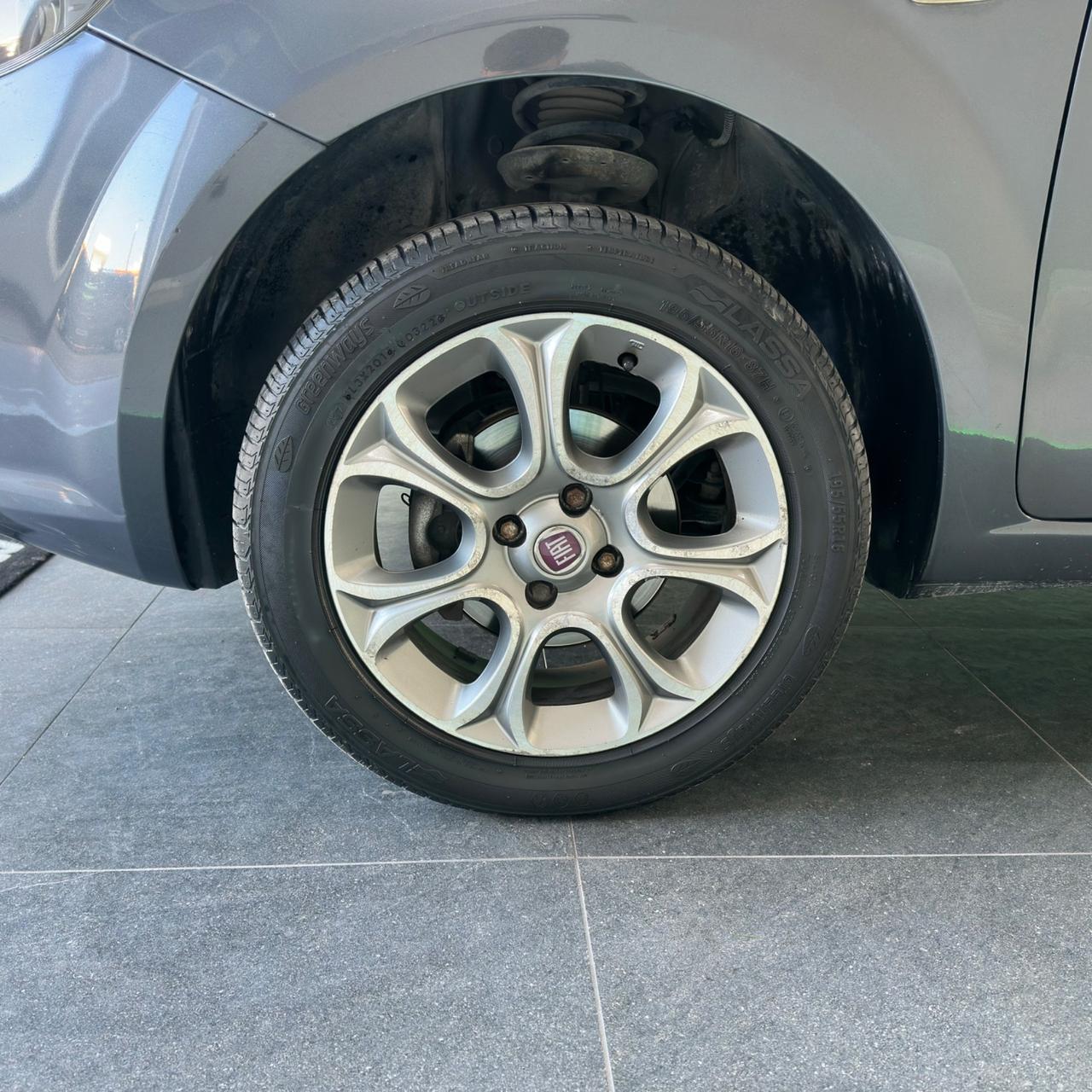 Fiat Punto 1.4 5 porte Natural Power Easy 70cv