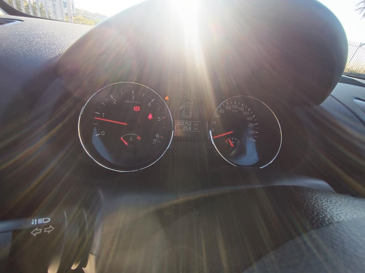 Nissan Qashqai 1.6 dCi DPF Tekna