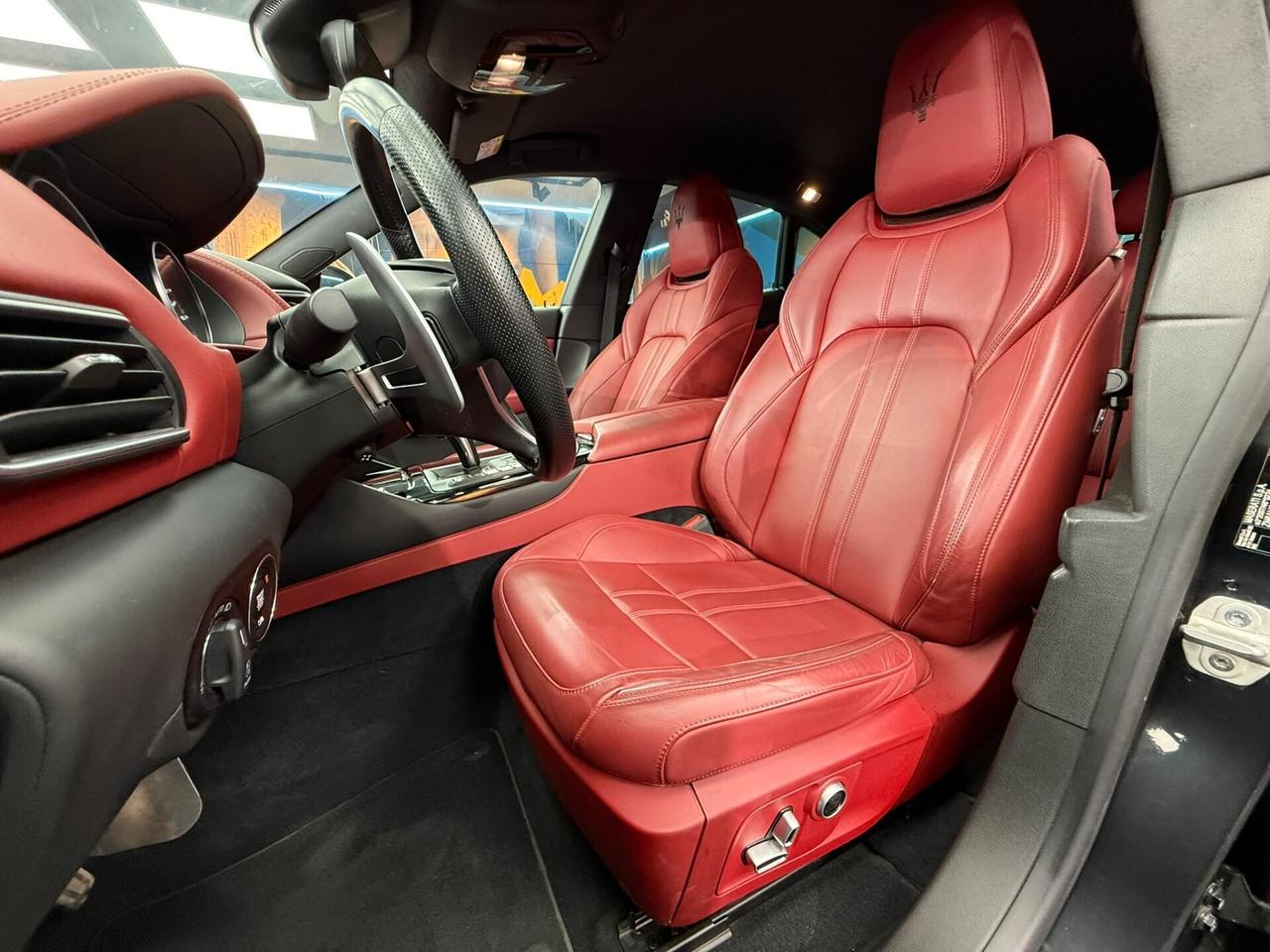 Maserati Levante MHEV 330 CV AWD GT (197)