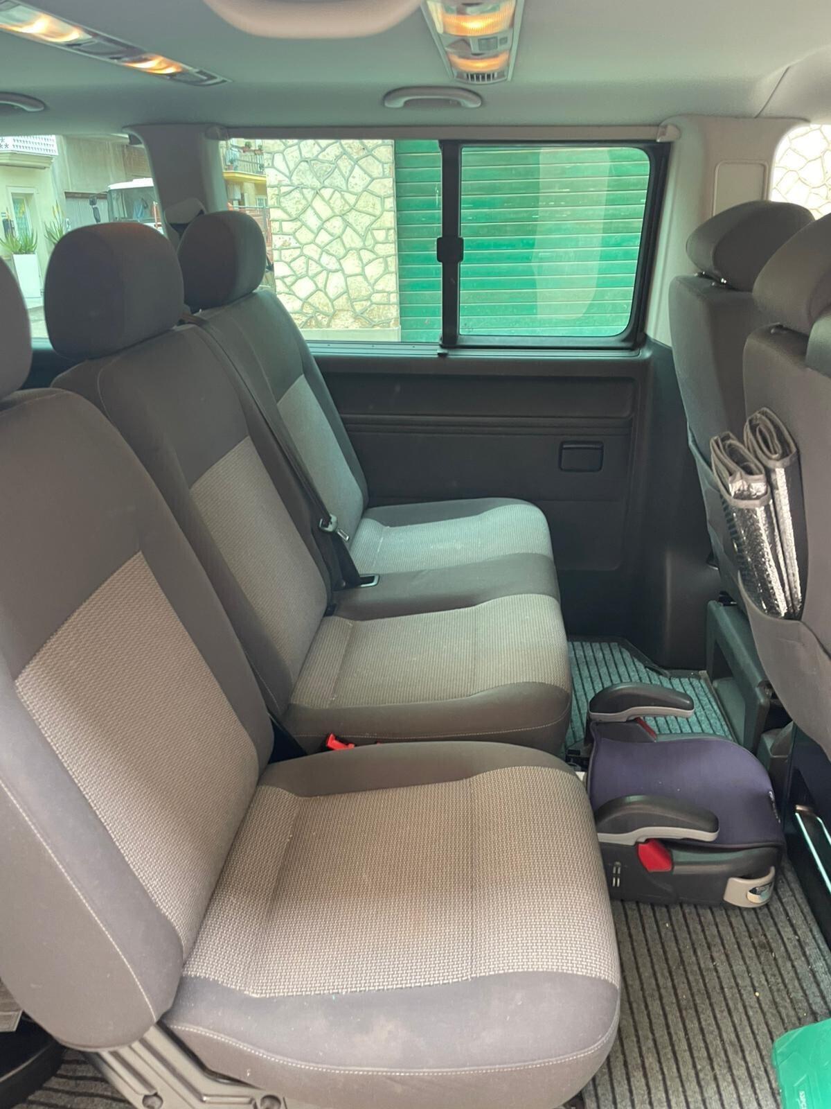 Volkswagen Multivan T5 Caravelle 9 POSTI 2.0 TDI 4Motion PC Comfortline
