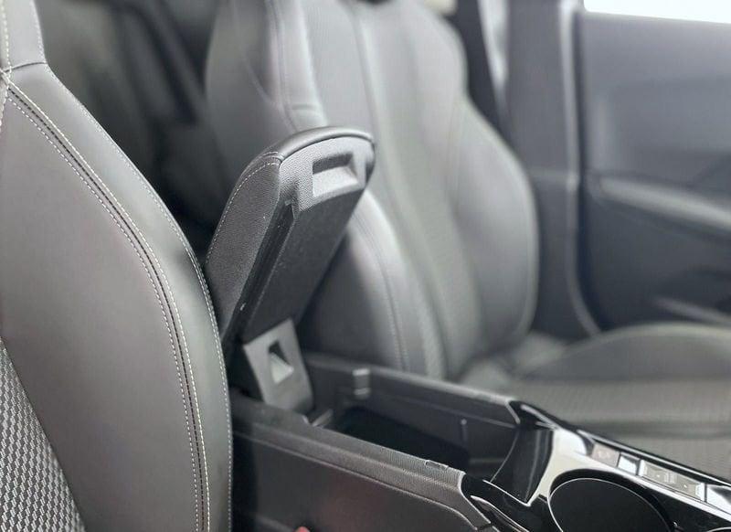 Peugeot 2008 2008 BlueHDi 130 S&S EAT8 GT