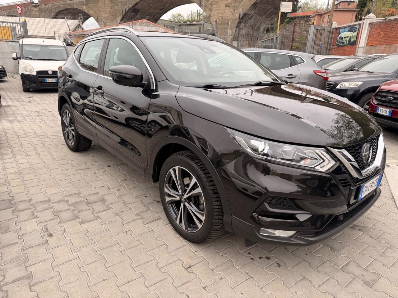 Nissan Qashqai 1.3 DIG-T 140 CV N-Connecta