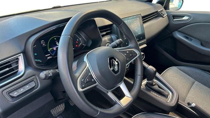 Renault Clio 5 Porte 1.6 E-Tech full hybrid 145cv Techno A 5 Porte 1.6 E-Tech full hybrid 145cv Techno