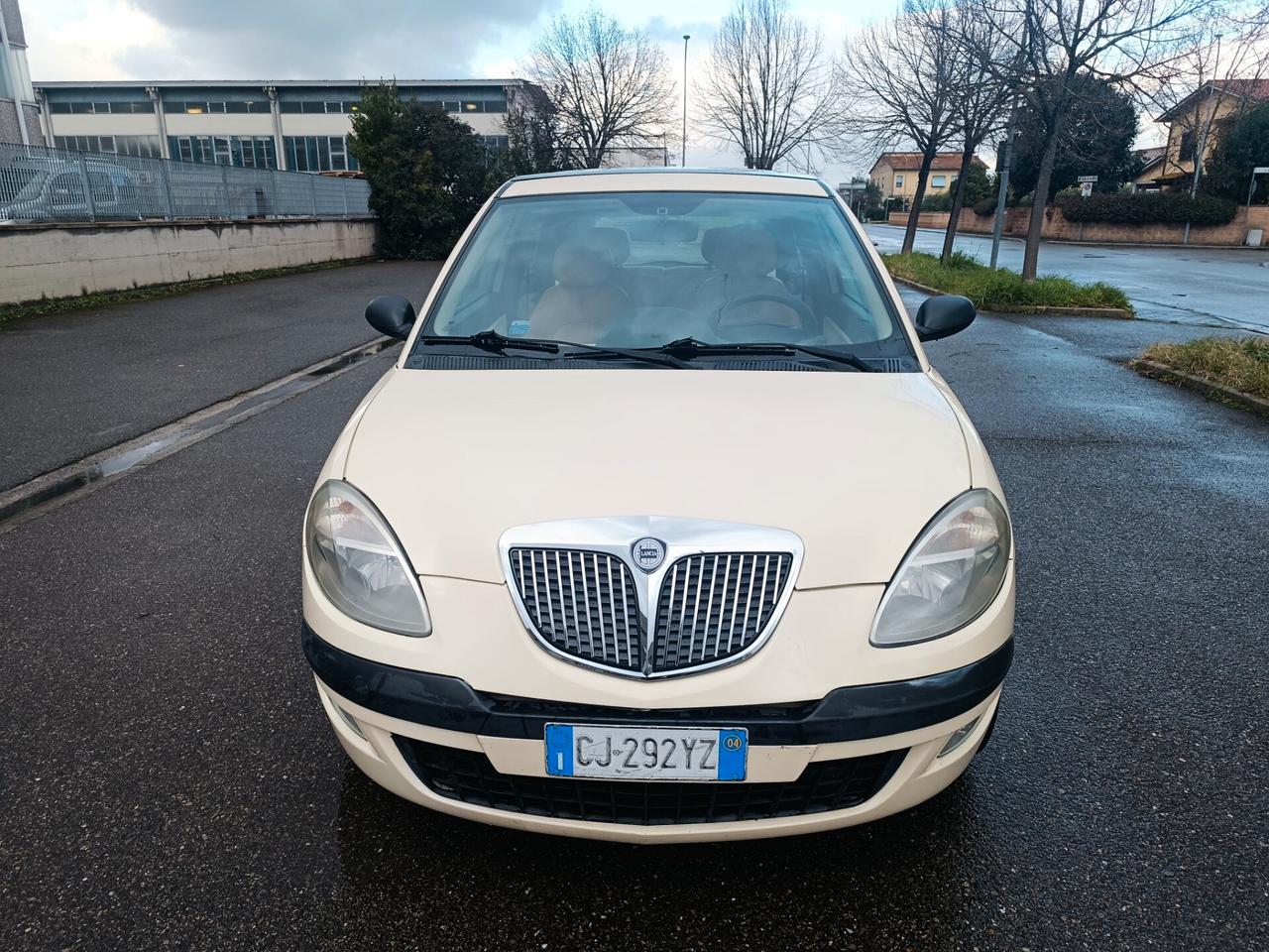 Lancia Ypsilon 1.3 Multijet TETTO APRIBILE