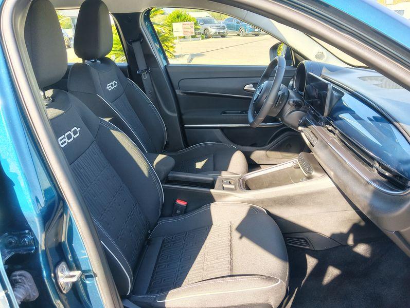 FIAT 600 1.2 hybrid 145cv auto