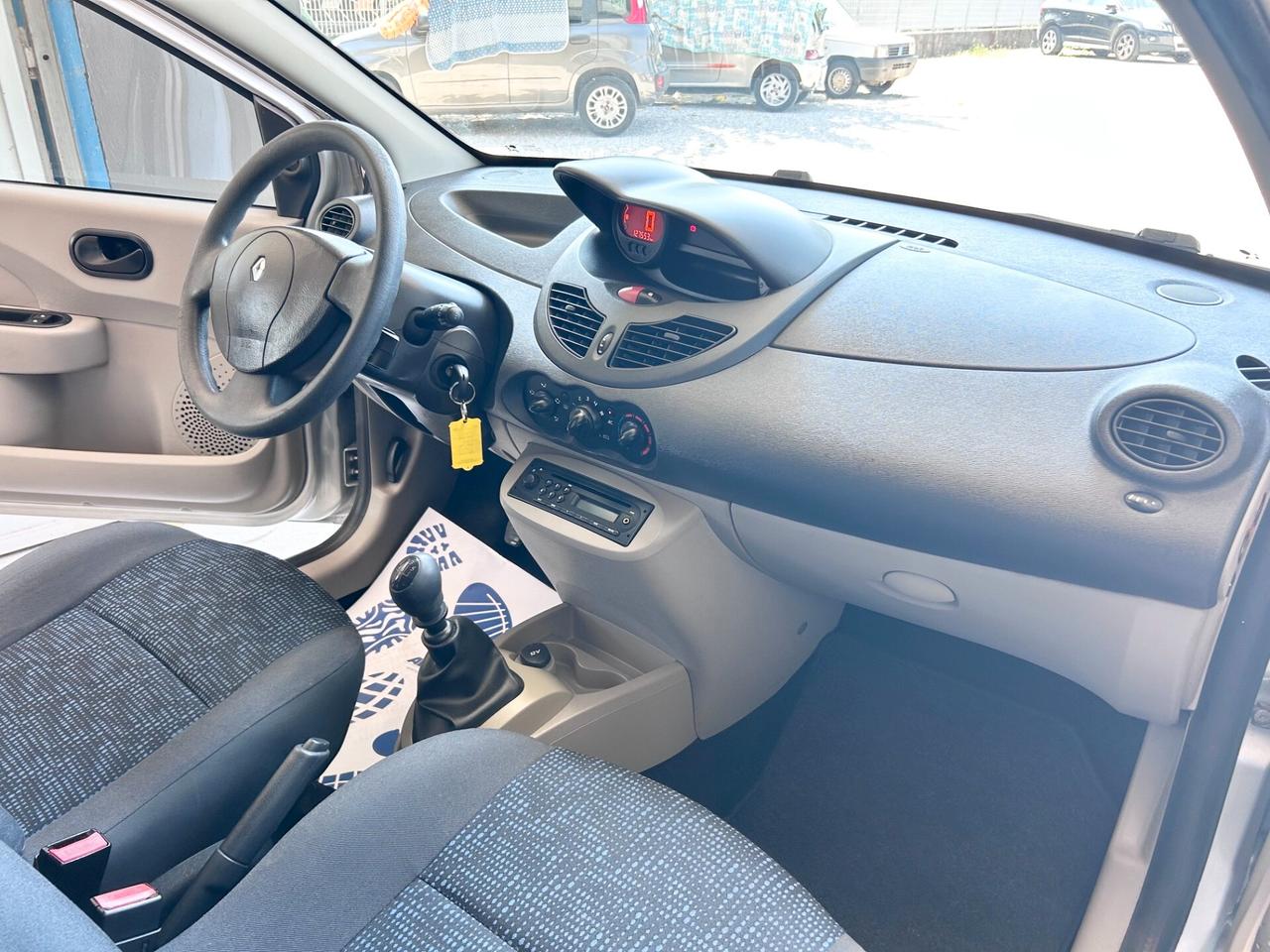 Renault Twingo 1.2 60cv