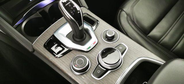 ALFA ROMEO Stelvio 2.2 Turbodiesel 190 CV AT8 Q4 Ti
