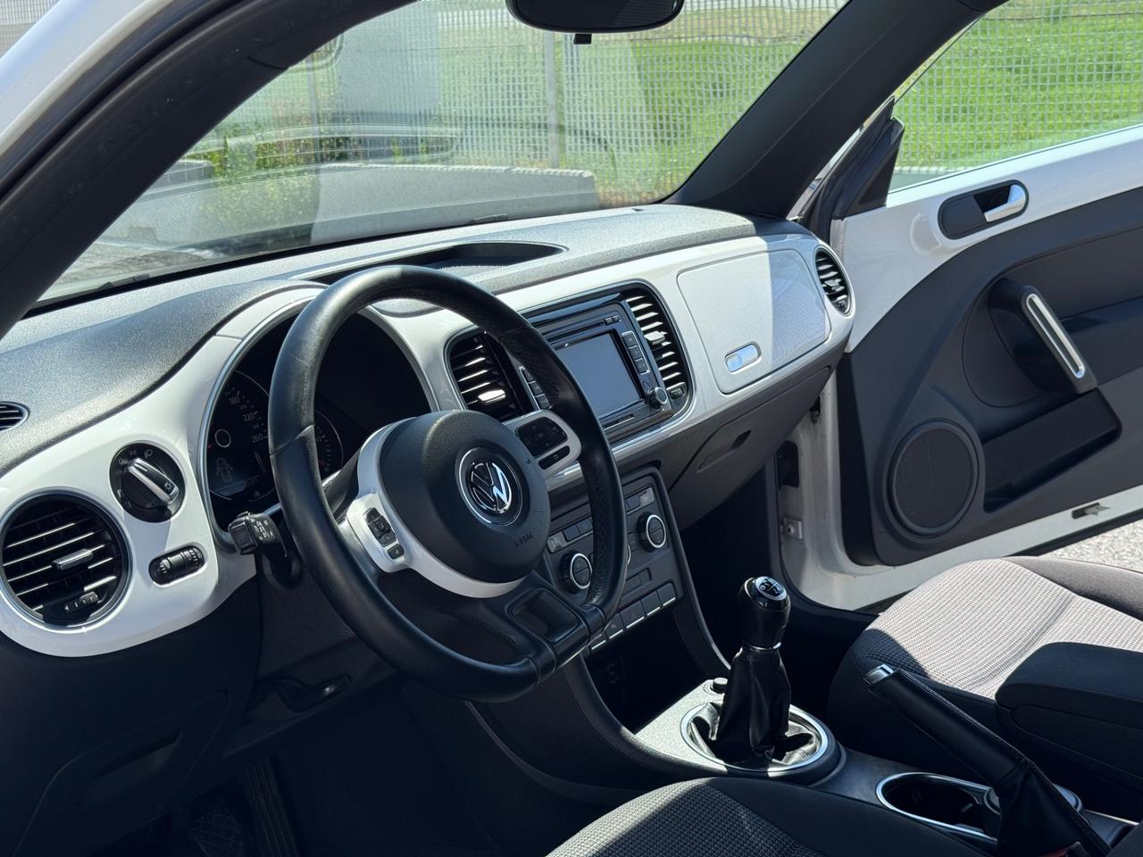 Volkswagen Maggiolino 1.6 TDI Design