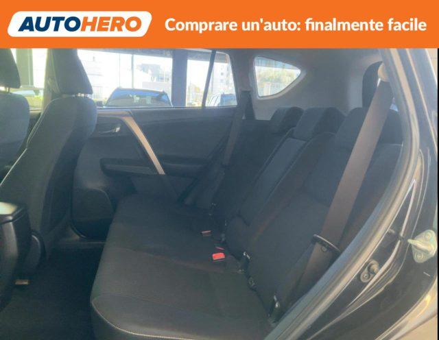 TOYOTA RAV 4 MY23 RAV4 2.0 D-4D 2WD Active