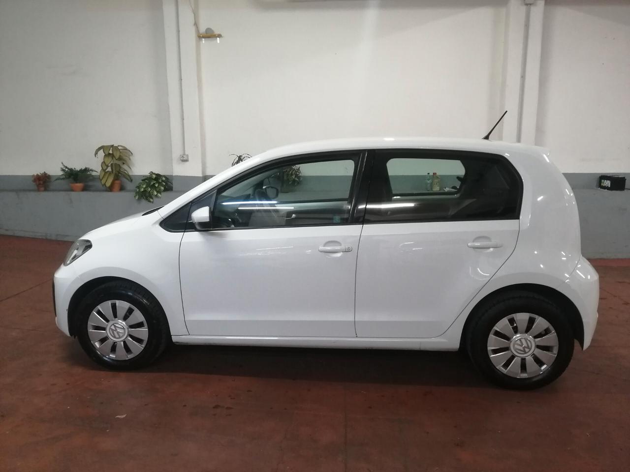 Volkswagen up! 1.0 5p. move up!