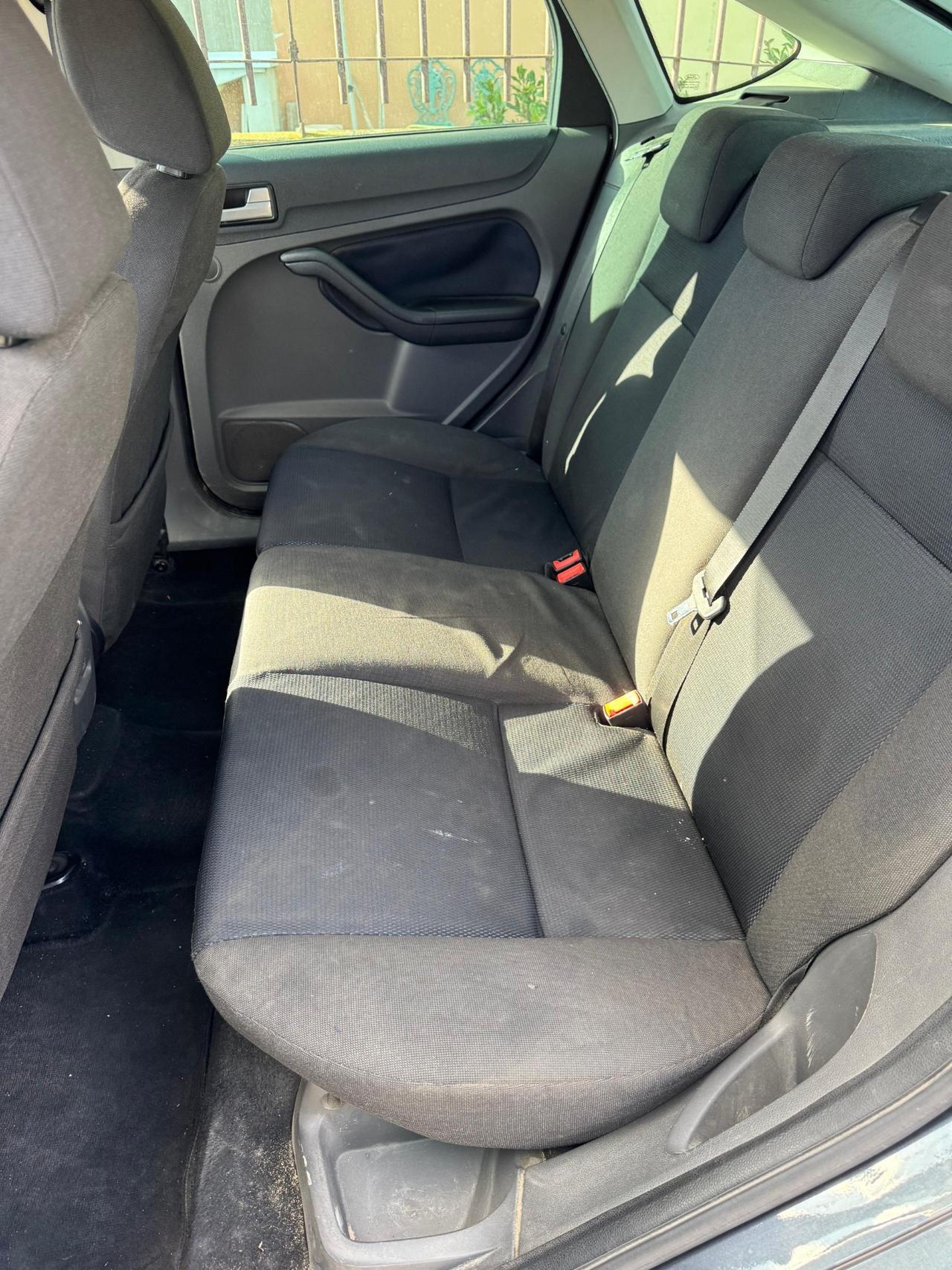 Ford Focus C-Max 1.6 TDCi (90CV) Ghia