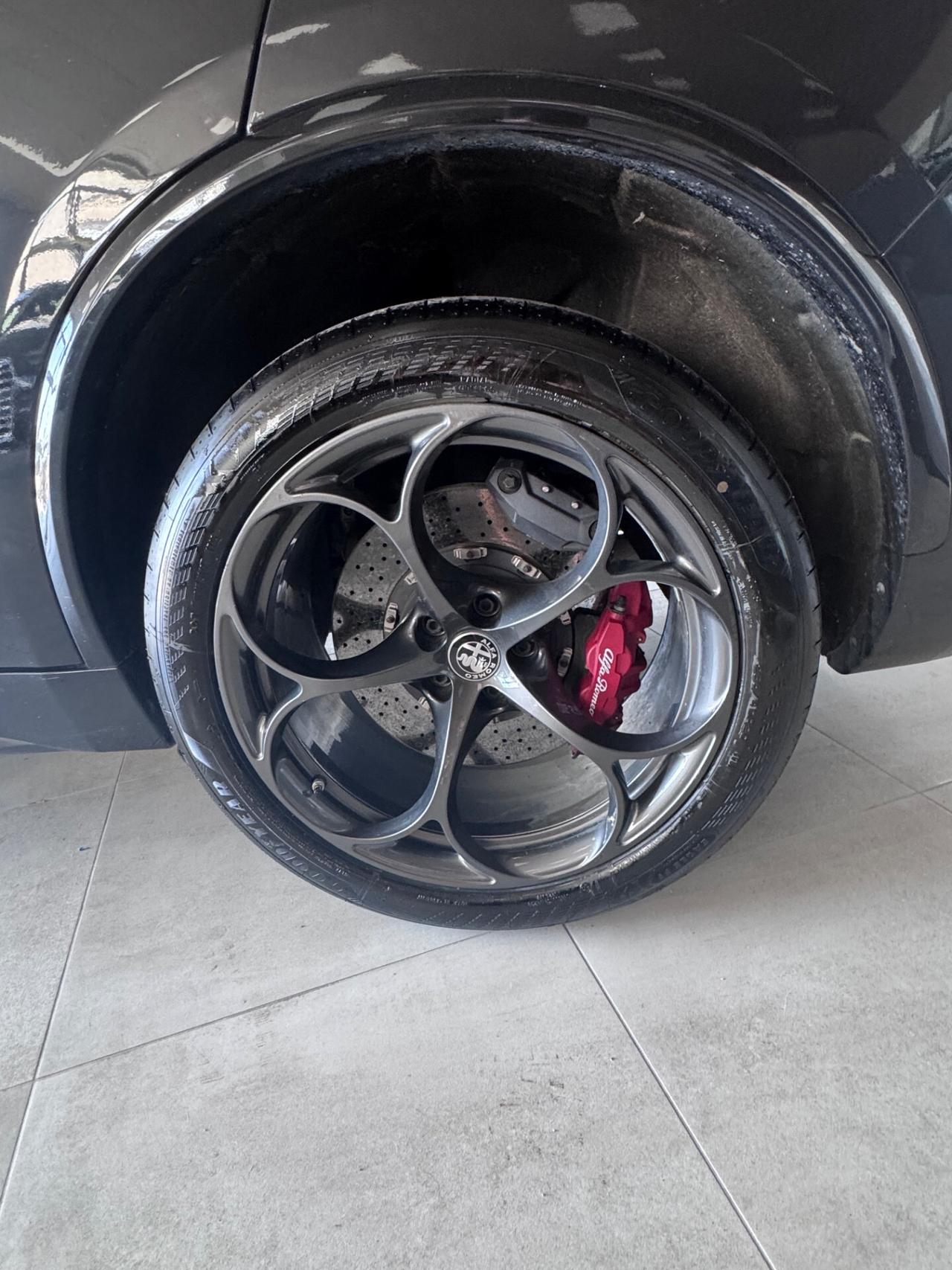ALFA ROMEO STELVIO QUADRIFOGLIO Q4