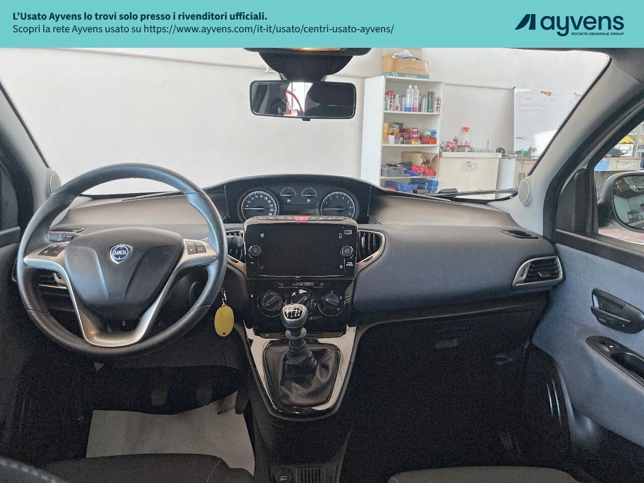 Lancia Ypsilon 1.0 FireFly 5 porte S&S Hybrid Gold