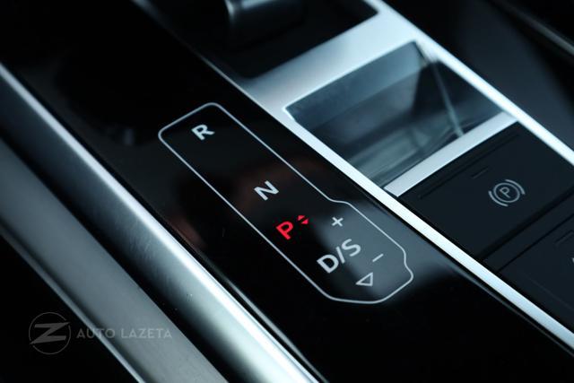 AUDI Q8 45 TDI quattro Sline tiptronic Sport