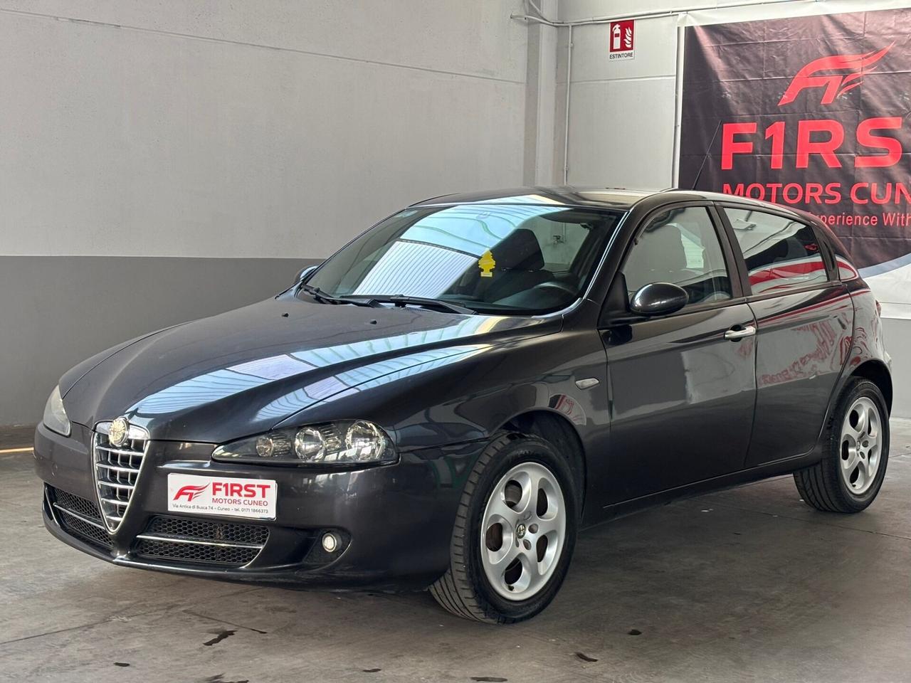 Alfa Romeo 147 1.9 JTD M-JET 16V 5 porte Dist.
