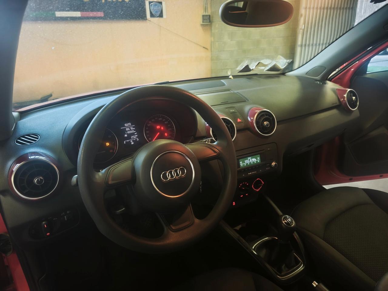 Audi A1 1.2 SLINE