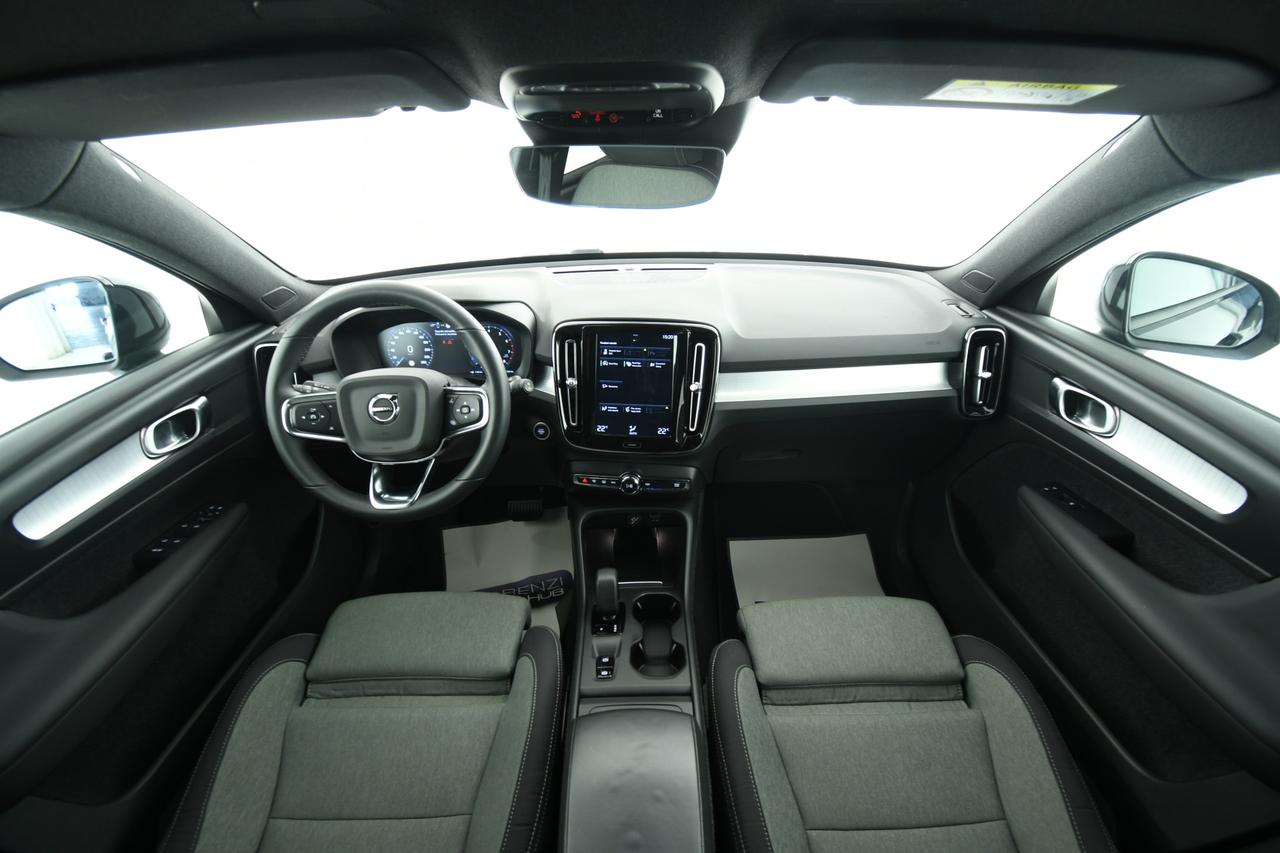 VOLVO XC40 N1 1.5 T2 Momentum Core geartronic CAMERA+PREZZO+IVA
