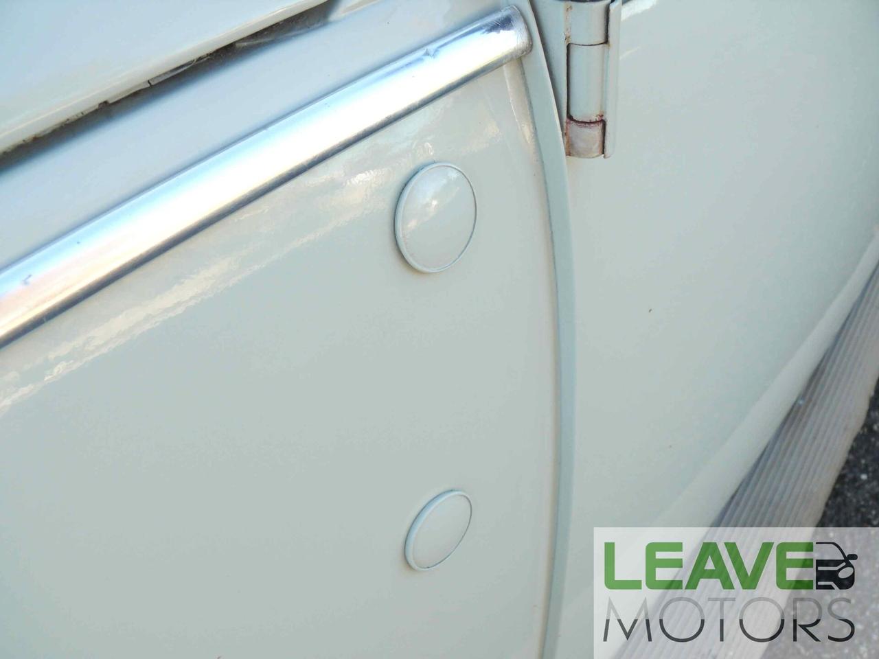 Volkswagen Maggiolino VETRO PIATTO (M1260)