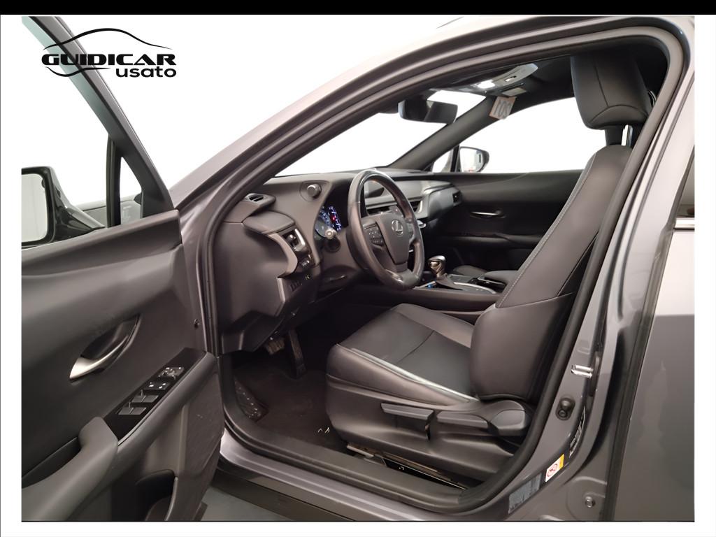 LEXUS UX 2019 - UX 250h 2.0 Executive 2wd cvt