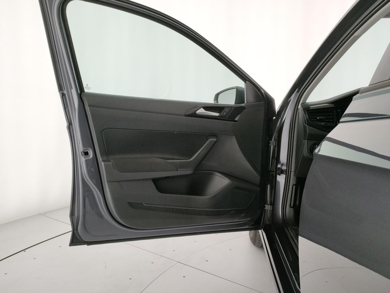 Volkswagen Polo 1.0 life 80cv