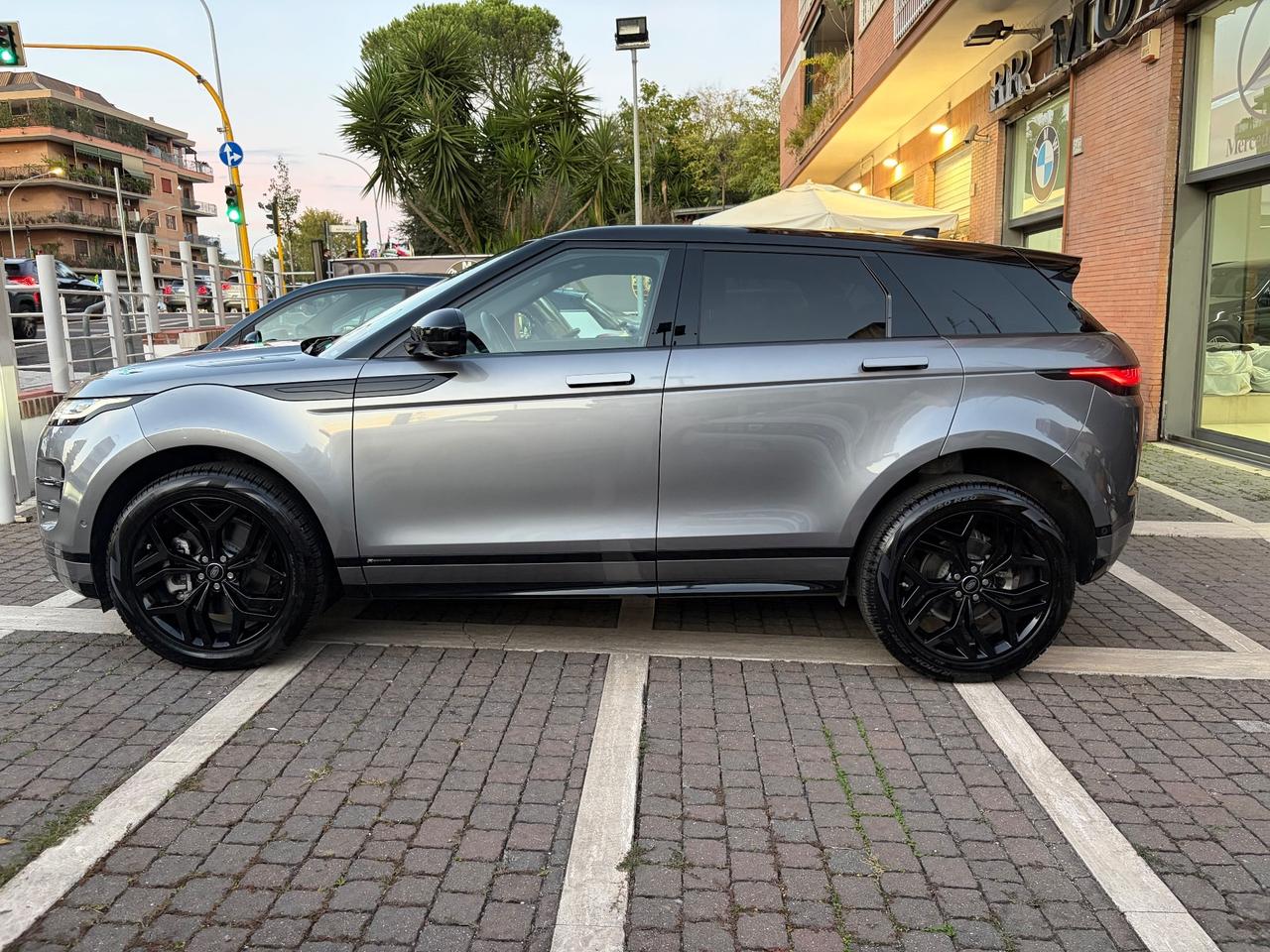 Land Rover Range Evoque 2.0D i4 163cv R-Dynamic SE - BELLISSIMA !!