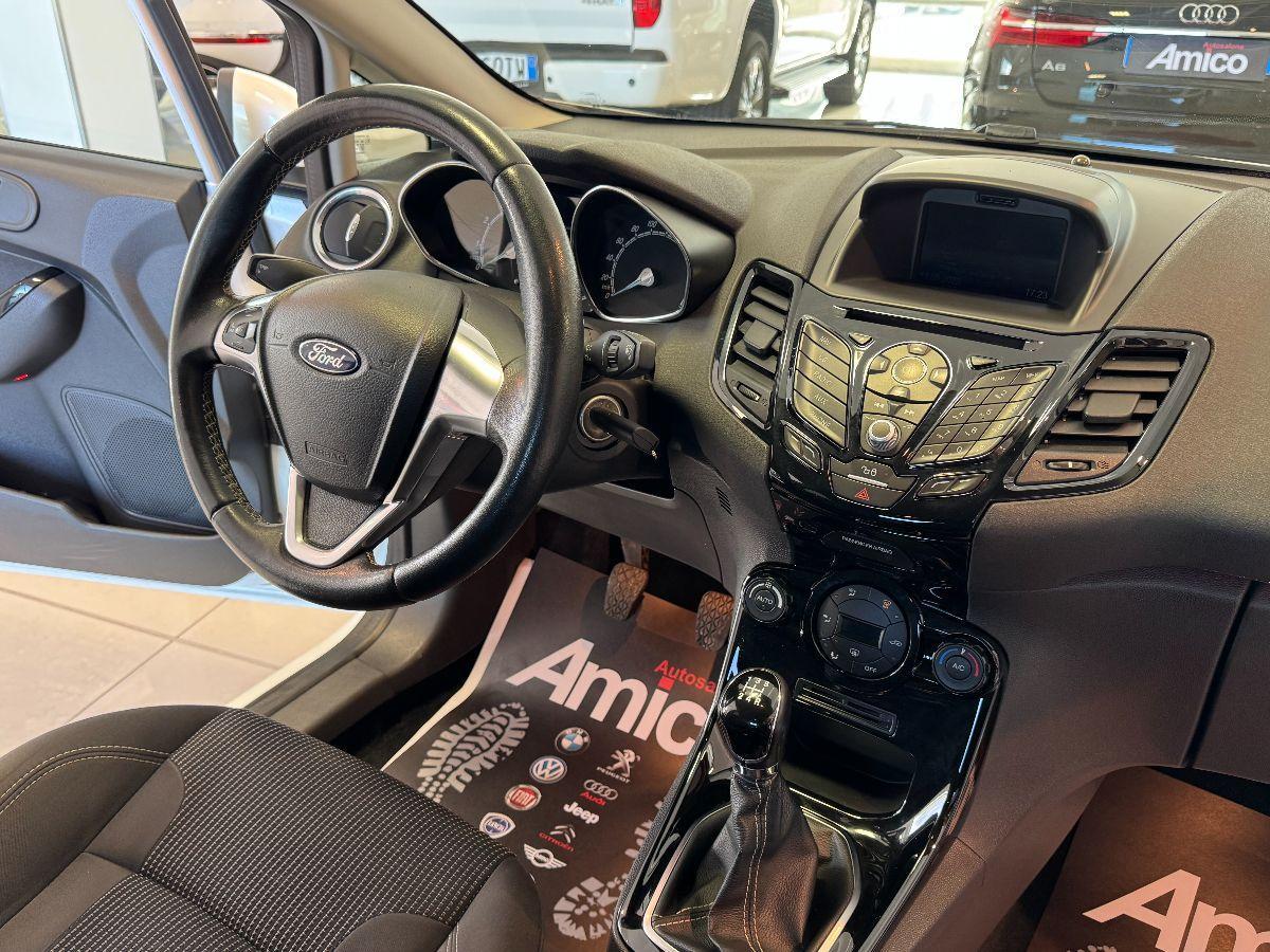 FORD Fiesta 1.4 5p. GPL Titanium